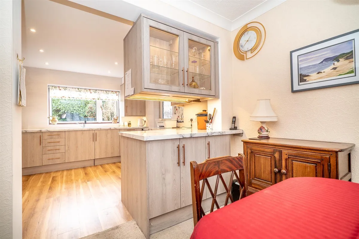 Bartel Close, Leverstock Green, Hertfordshire, HP3 8LX