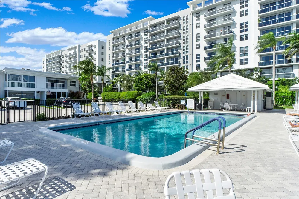6205 Bay Club Dr, Fort Lauderdale, FL 33308