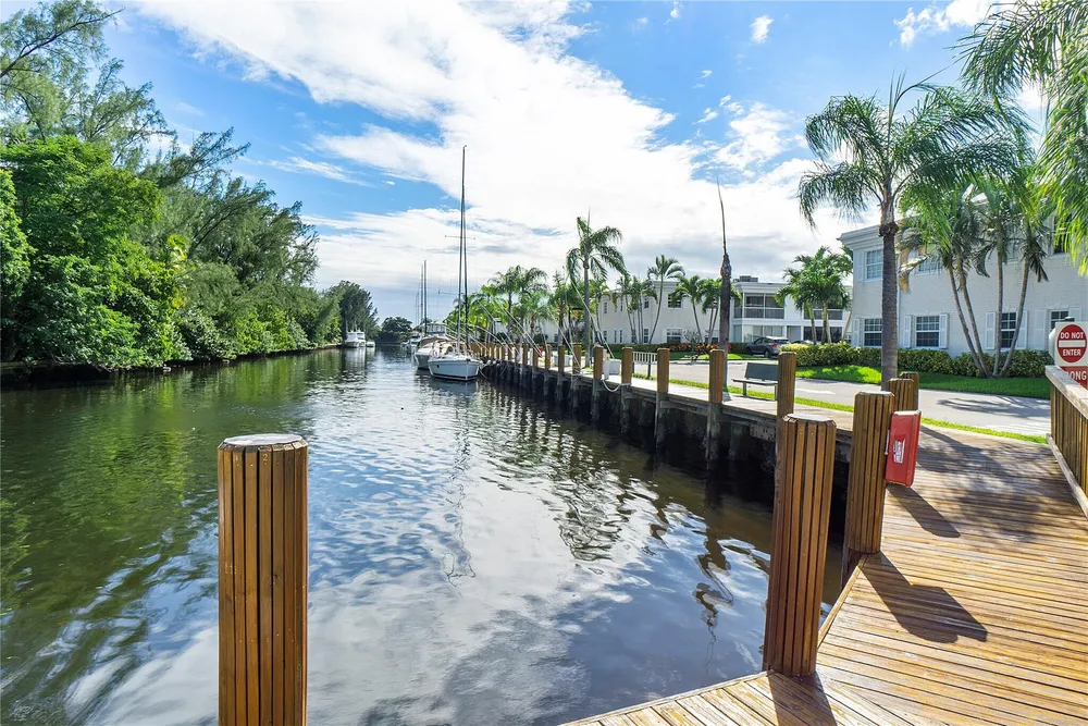 6205 Bay Club Dr, Fort Lauderdale, FL 33308