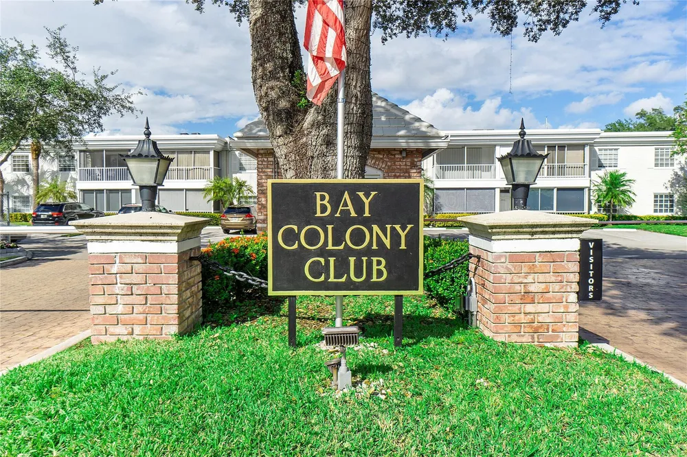 6205 Bay Club Dr, Fort Lauderdale, FL 33308