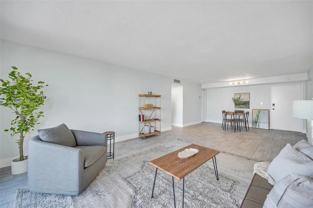 6193 Rock Island Rd, Tamarac, FL 33319