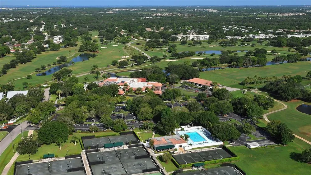 7880 Palm Aire Ln, Sarasota, FL 34243