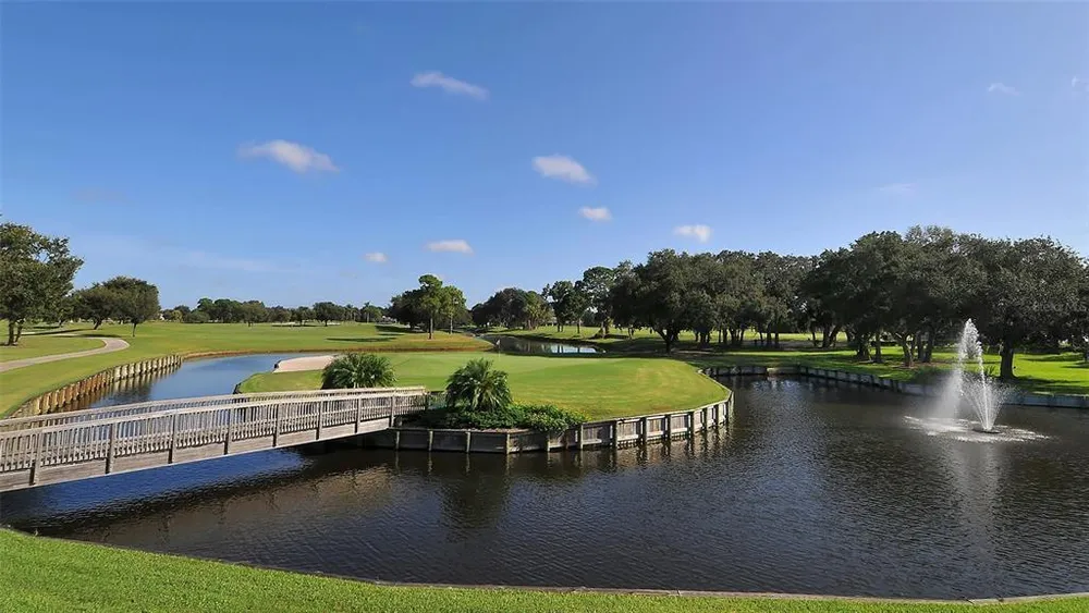 7880 Palm Aire Ln, Sarasota, FL 34243