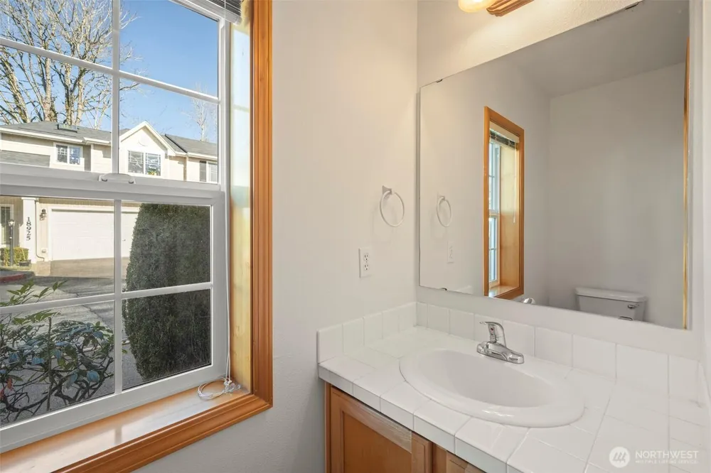 18953 108th Ln SE, Renton, WA 98055