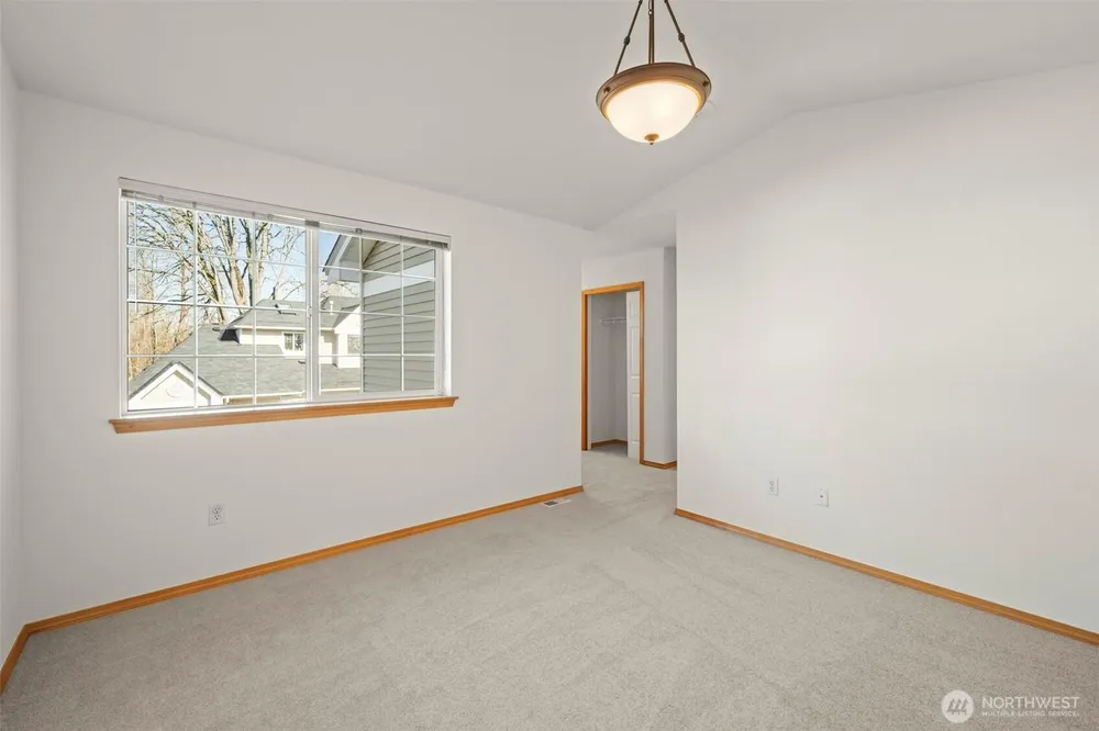 18953 108th Ln SE, Renton, WA 98055