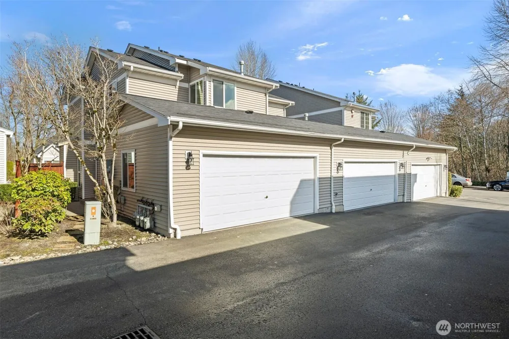 18953 108th Ln SE, Renton, WA 98055