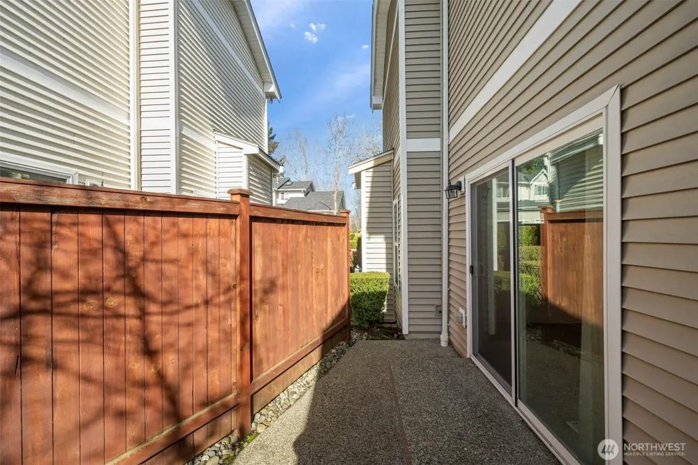 18953 108th Ln SE, Renton, WA 98055