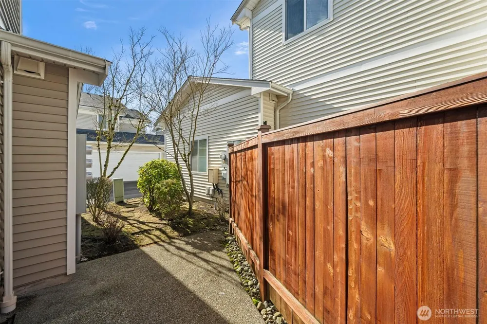 18953 108th Ln SE, Renton, WA 98055