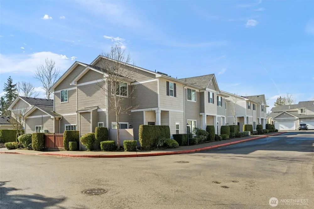 18953 108th Ln SE, Renton, WA 98055