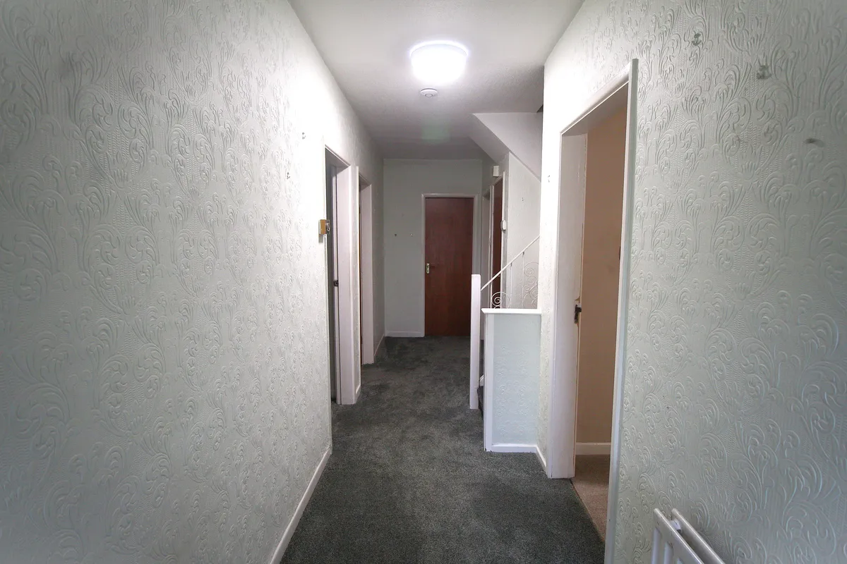 To Rent: 3-Bedroom Semi-Detached Converted Bungalow, Fairfields, OL8