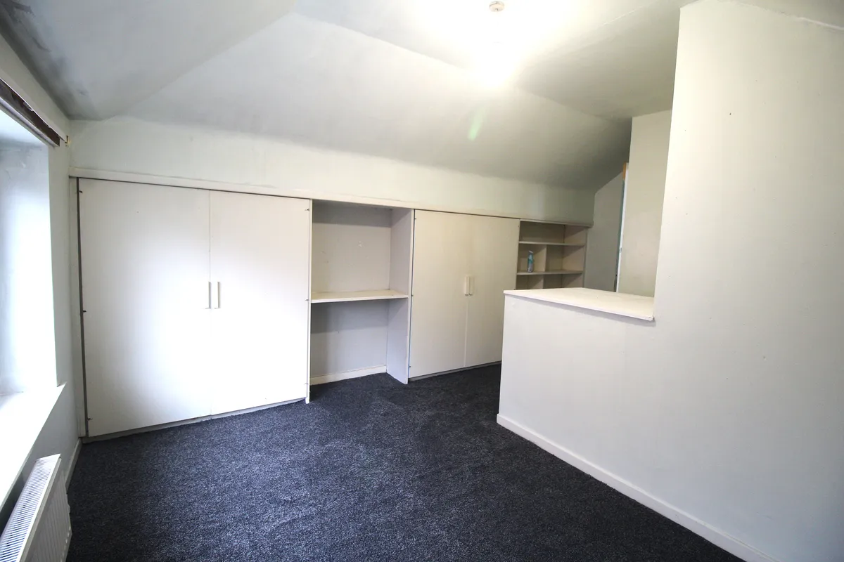 To Rent: 3-Bedroom Semi-Detached Converted Bungalow, Fairfields, OL8