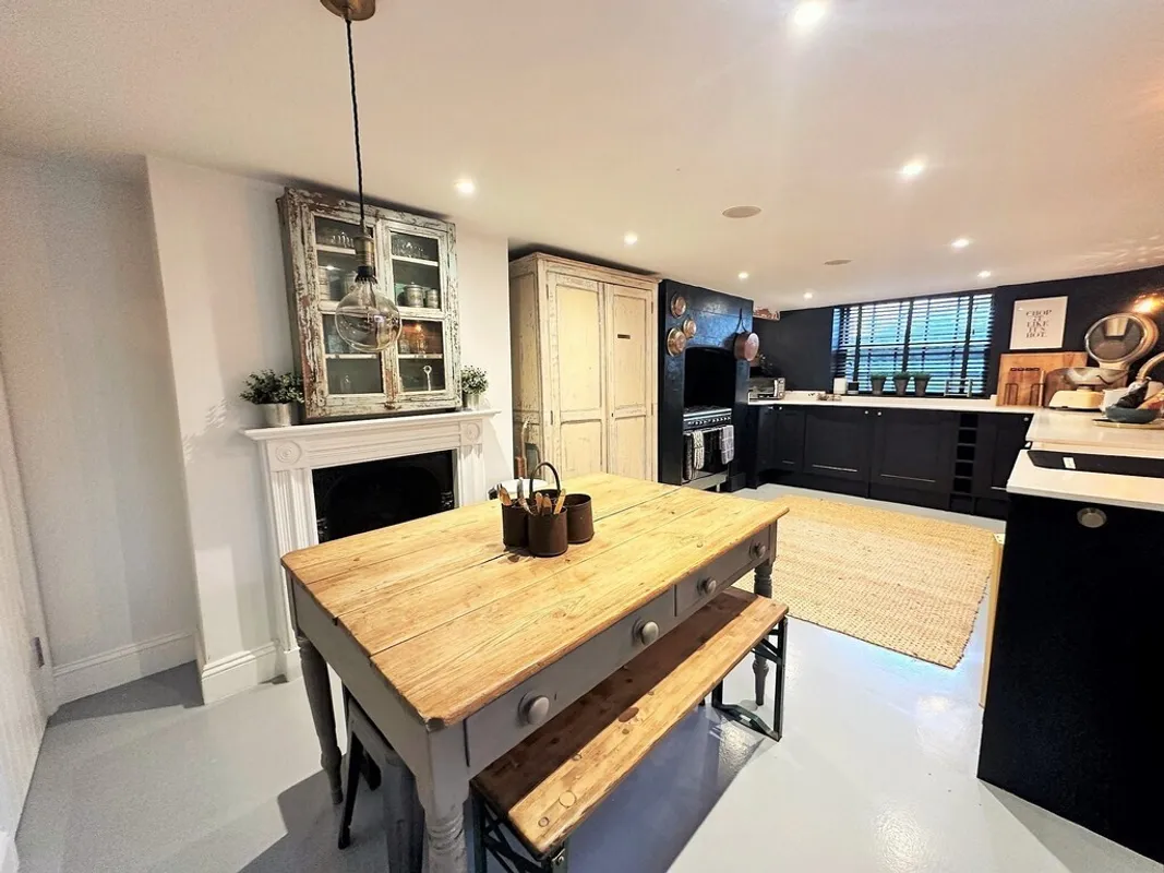 Western Street, Brighton, BN1 2PG