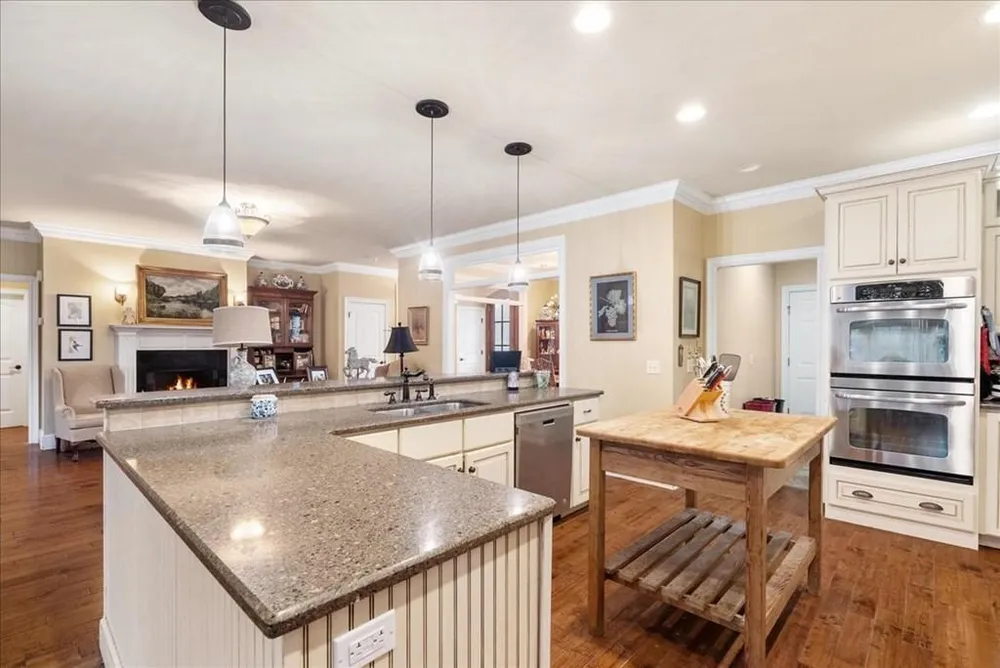 735 Bryant Rd, Cohutta, GA 30710