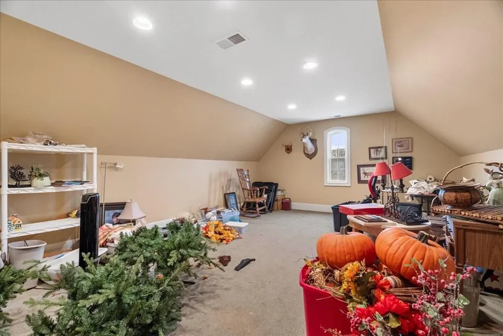 735 Bryant Rd, Cohutta, GA 30710