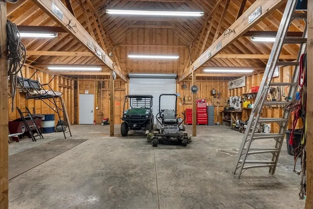 735 Bryant Rd, Cohutta, GA 30710