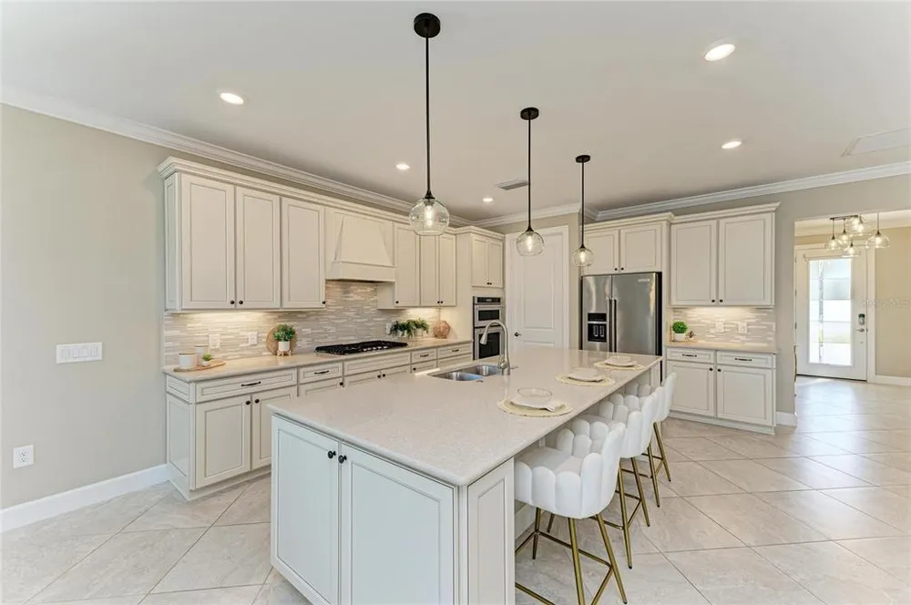 7110 Gradford Ct, Bradenton, FL 34202