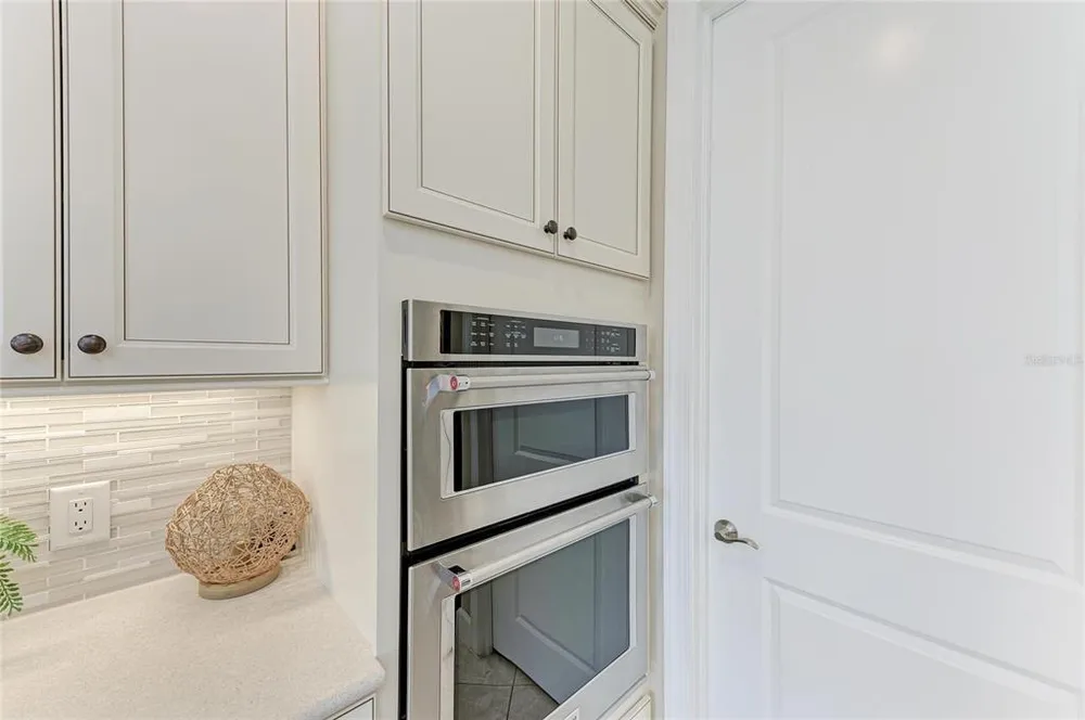 7110 Gradford Ct, Bradenton, FL 34202