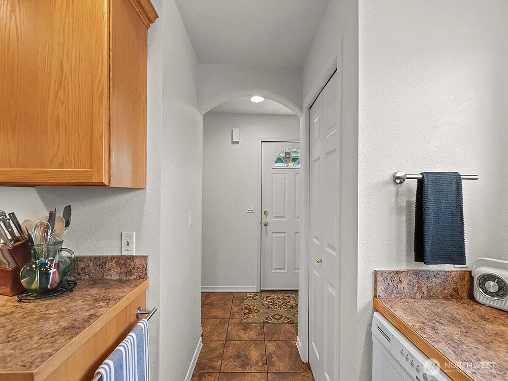 20 S Delaware Ave, Wenatchee, WA 98801