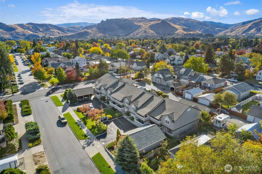 20 S Delaware Ave, Wenatchee, WA 98801