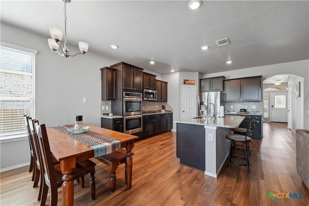 1113 Torino St, Harker Heights, TX 76548