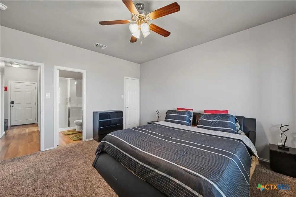 1113 Torino St, Harker Heights, TX 76548