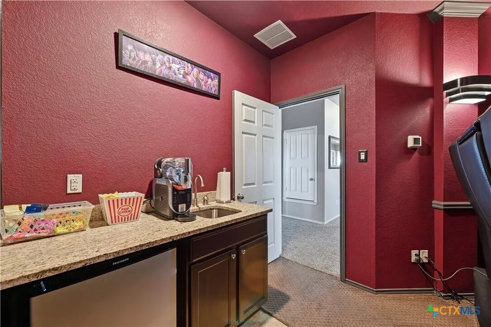 1113 Torino St, Harker Heights, TX 76548