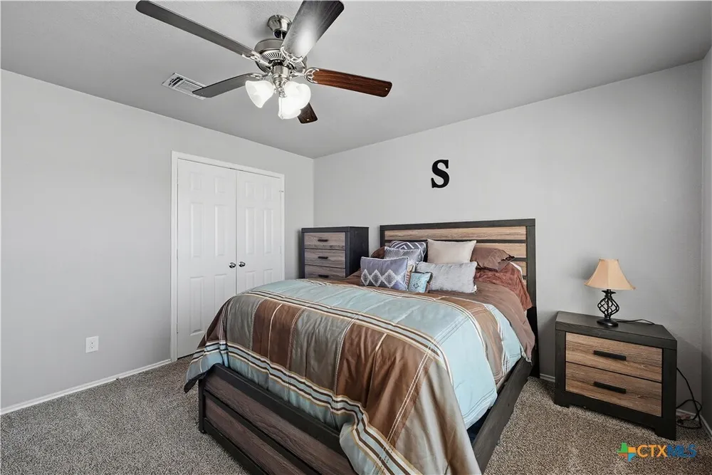 1113 Torino St, Harker Heights, TX 76548