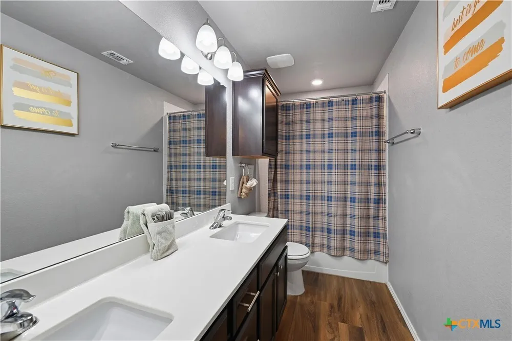 1113 Torino St, Harker Heights, TX 76548