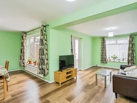 Sandrocks Way, Haywards Heath thumb 3
