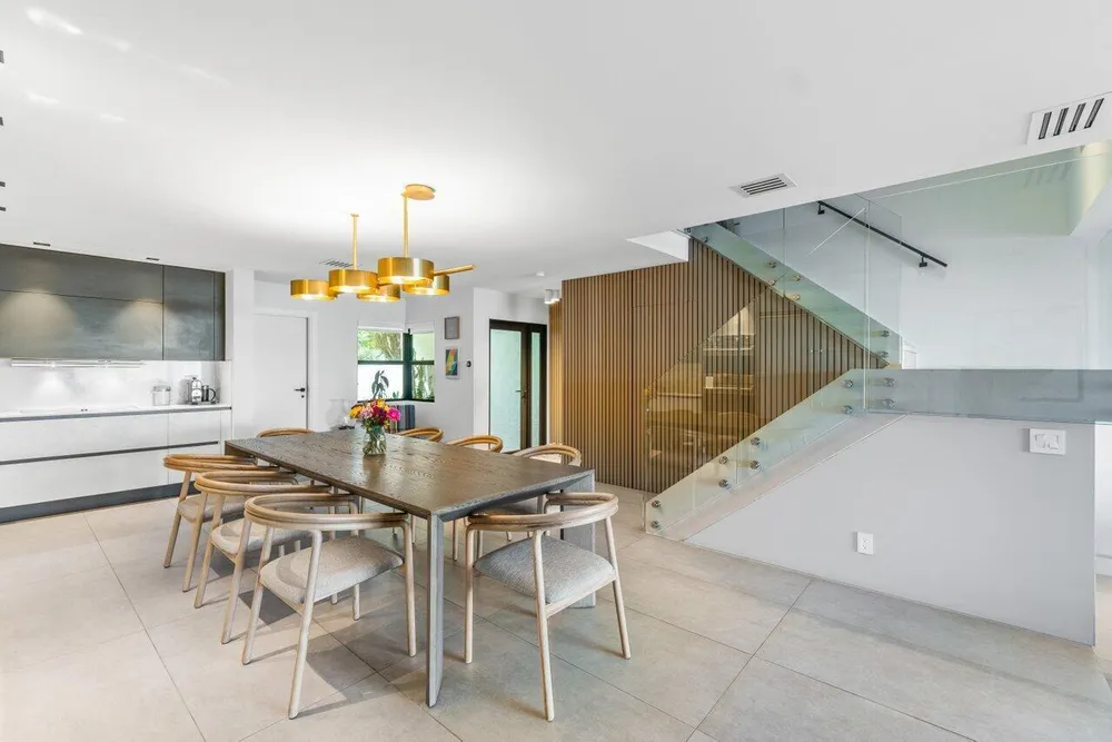 1037 Boca Cove Ln, Highland Beach, FL 33487