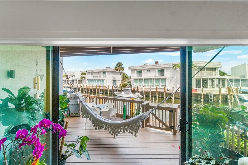 1037 Boca Cove Ln, Highland Beach, FL 33487
