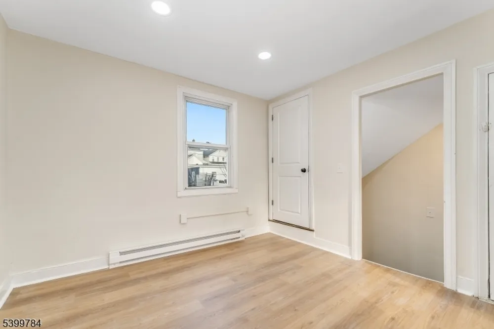 253 Washington St, Phillipsburg, NJ 08865