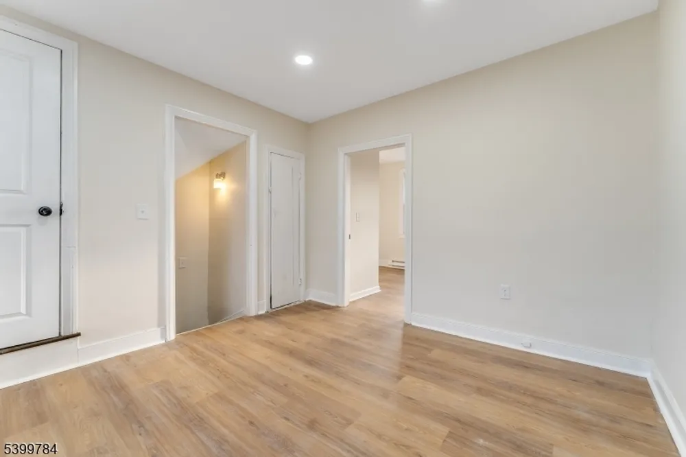 253 Washington St, Phillipsburg, NJ 08865