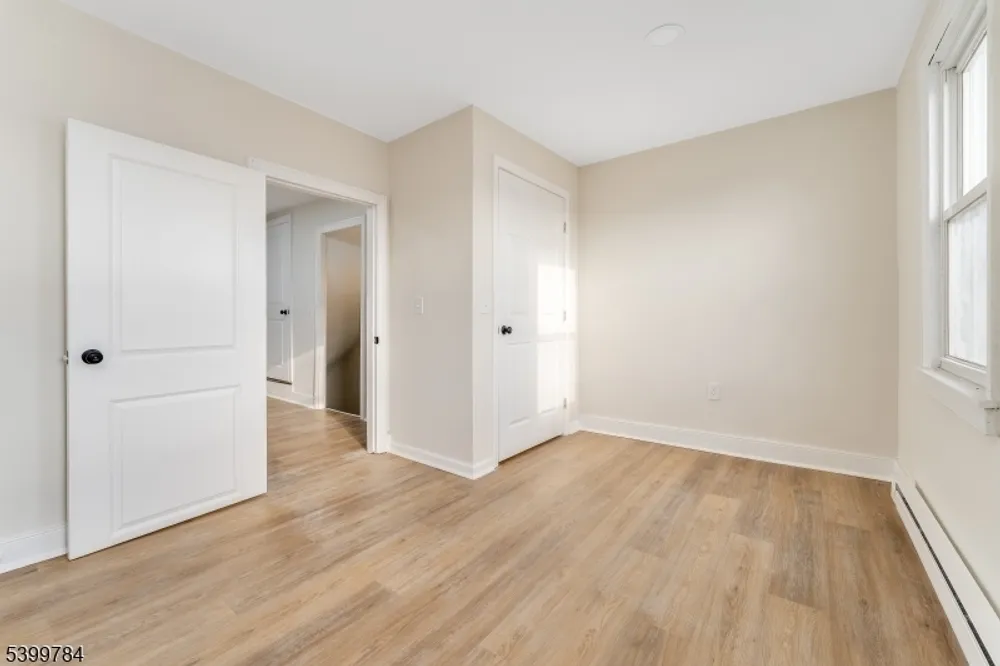 253 Washington St, Phillipsburg, NJ 08865
