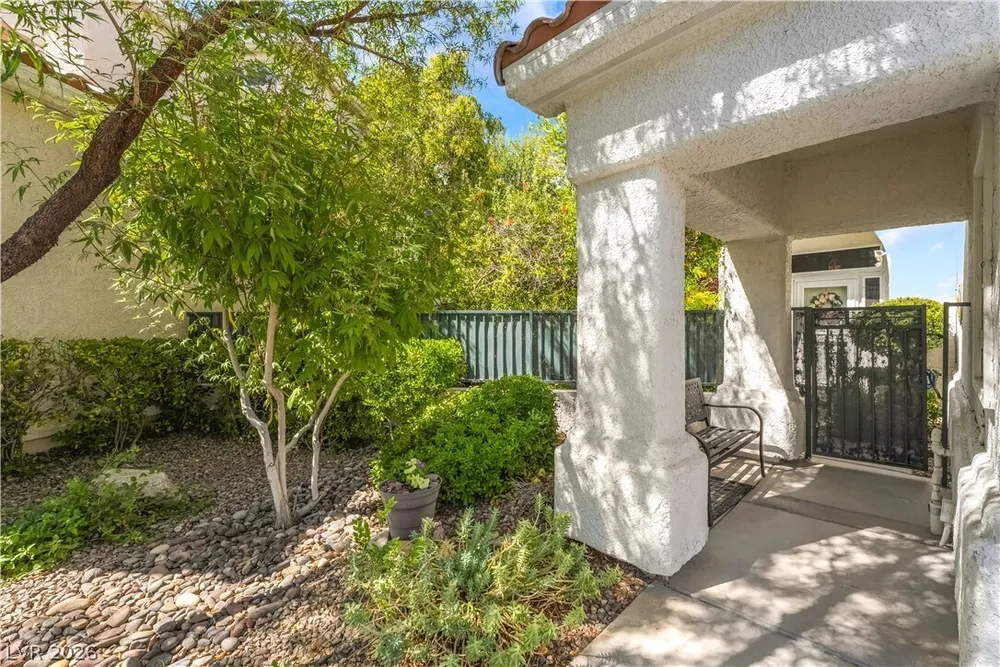 1300 Elk River Circle, Las Vegas, NV 89134
