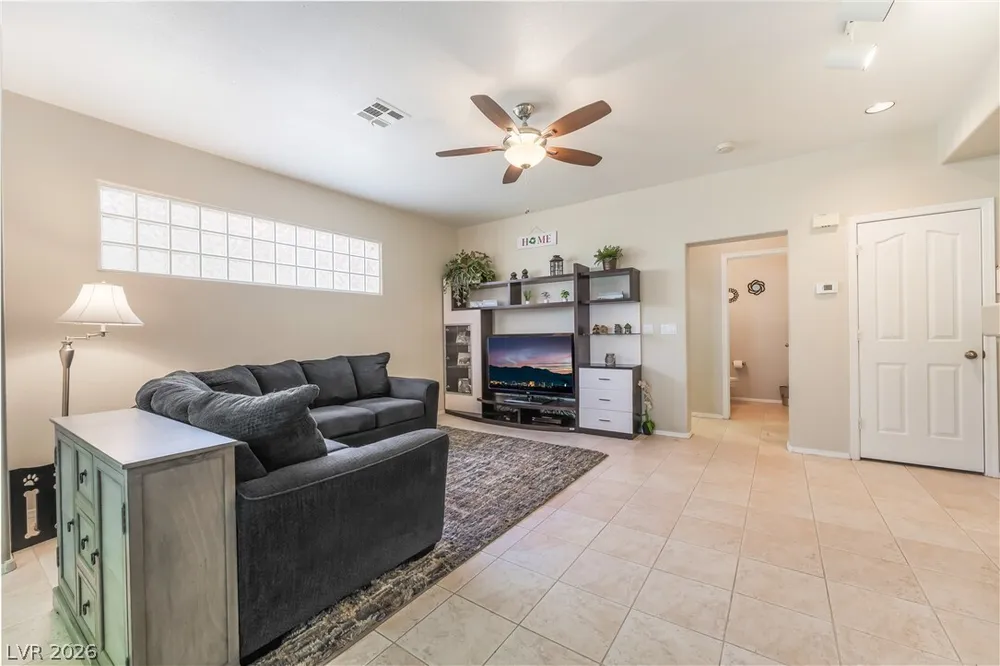 1300 Elk River Circle, Las Vegas, NV 89134