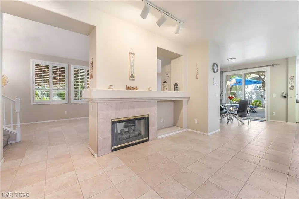 1300 Elk River Circle, Las Vegas, NV 89134