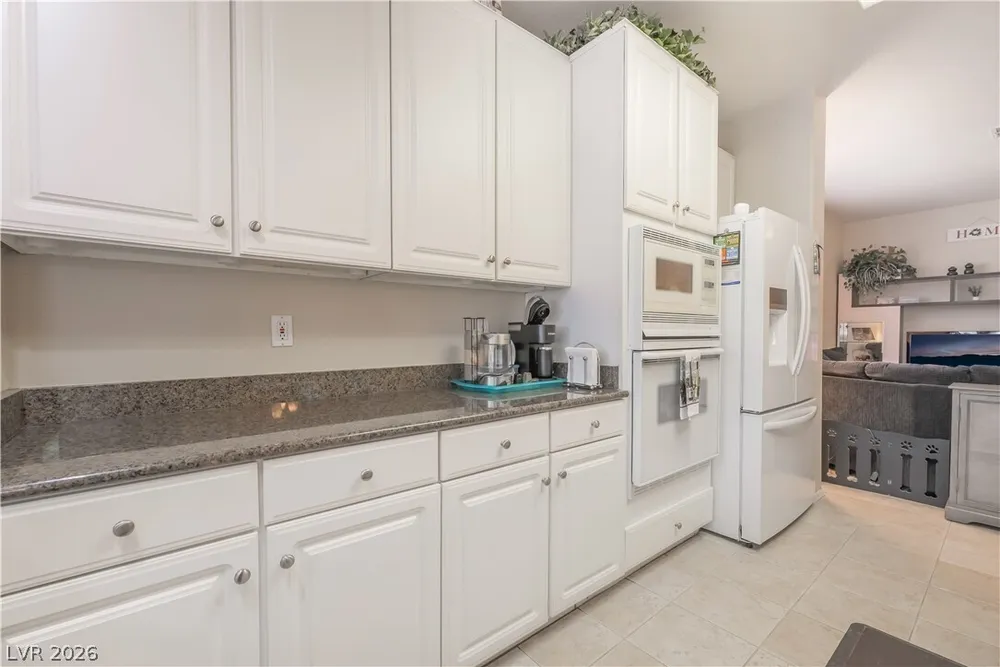 1300 Elk River Circle, Las Vegas, NV 89134