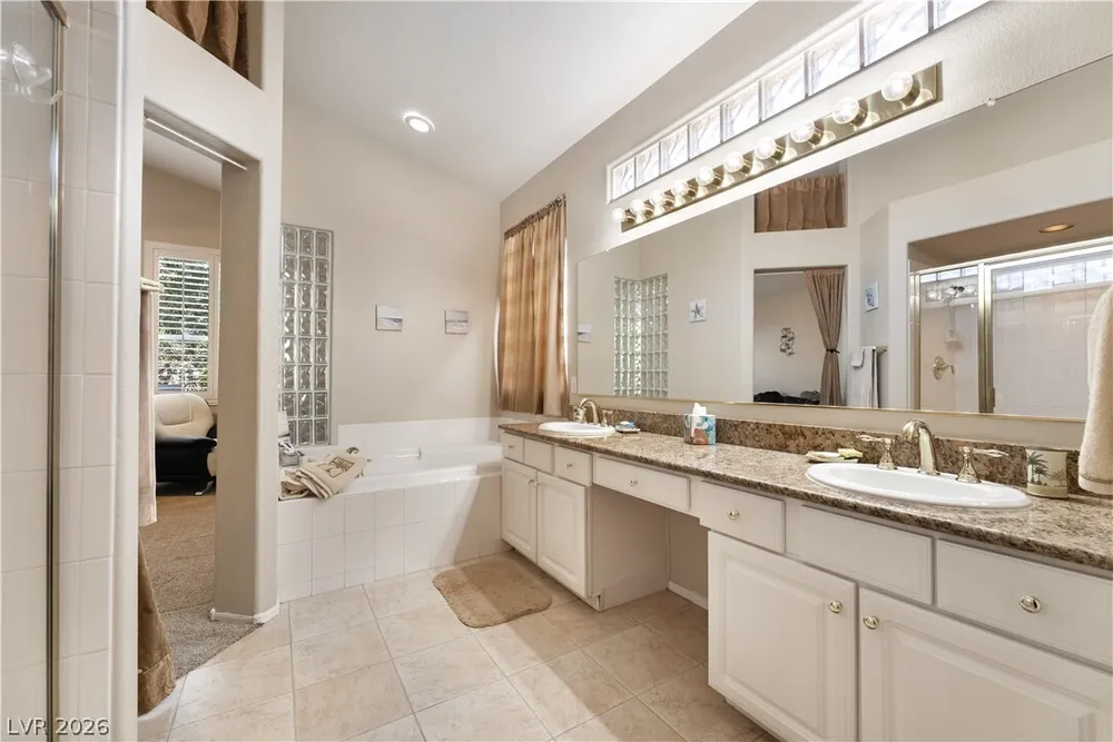 1300 Elk River Circle, Las Vegas, NV 89134