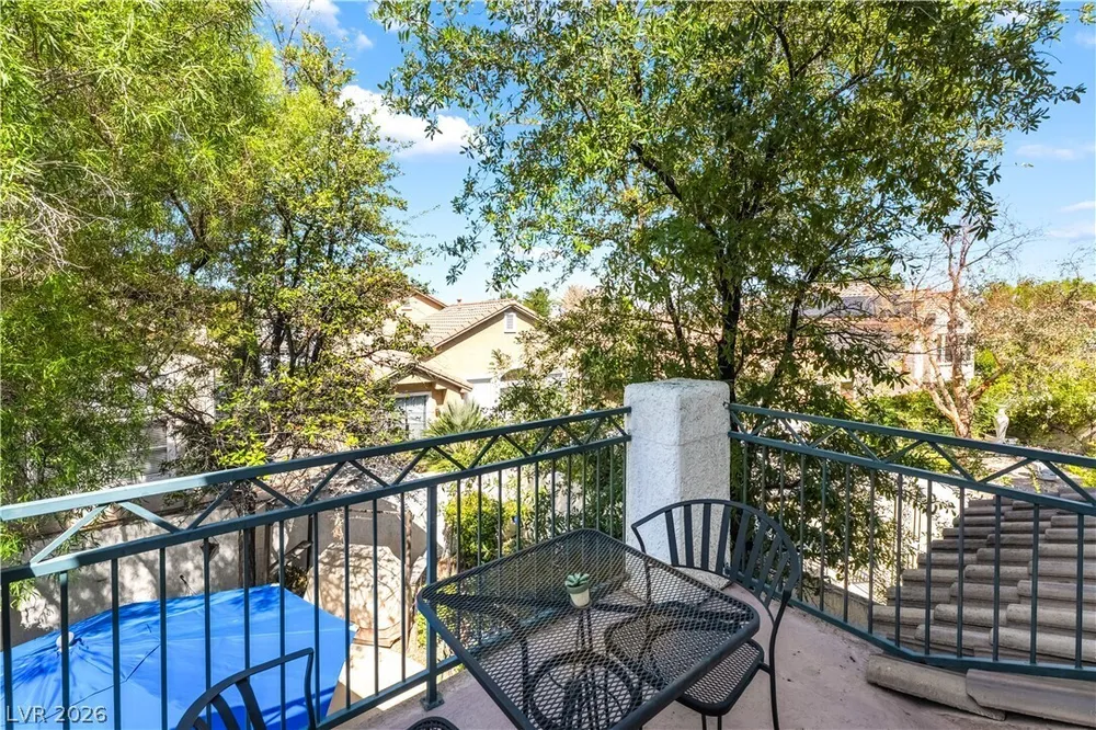 1300 Elk River Circle, Las Vegas, NV 89134