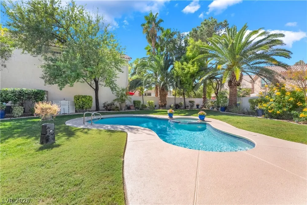 1300 Elk River Circle, Las Vegas, NV 89134