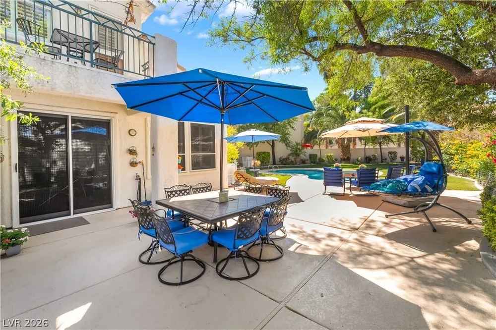 1300 Elk River Circle, Las Vegas, NV 89134