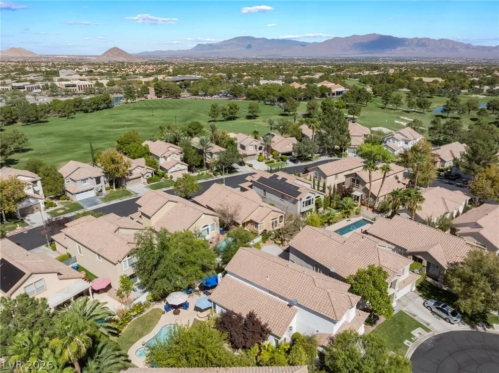 1300 Elk River Circle, Las Vegas, NV 89134