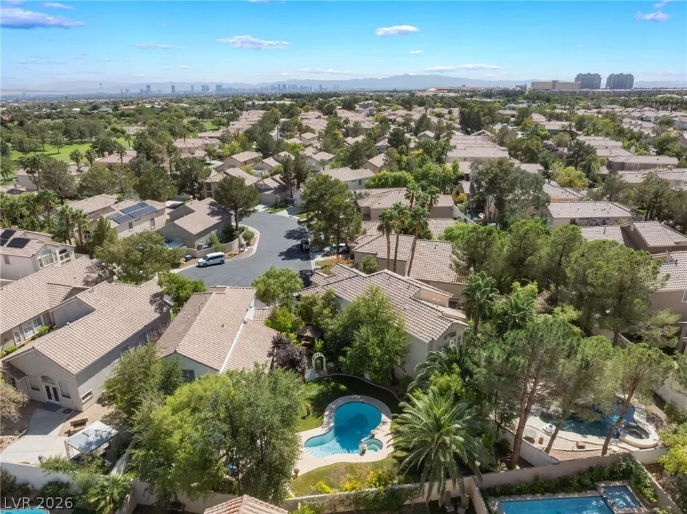1300 Elk River Circle, Las Vegas, NV 89134