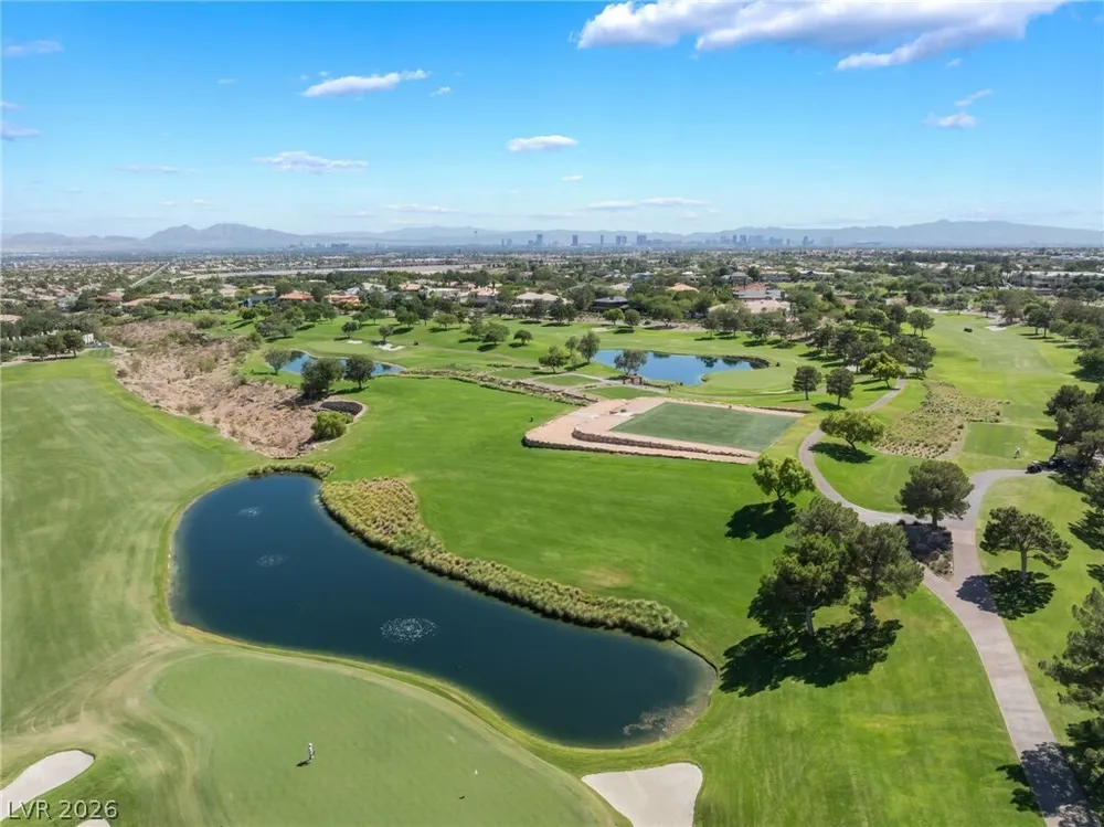 1300 Elk River Circle, Las Vegas, NV 89134