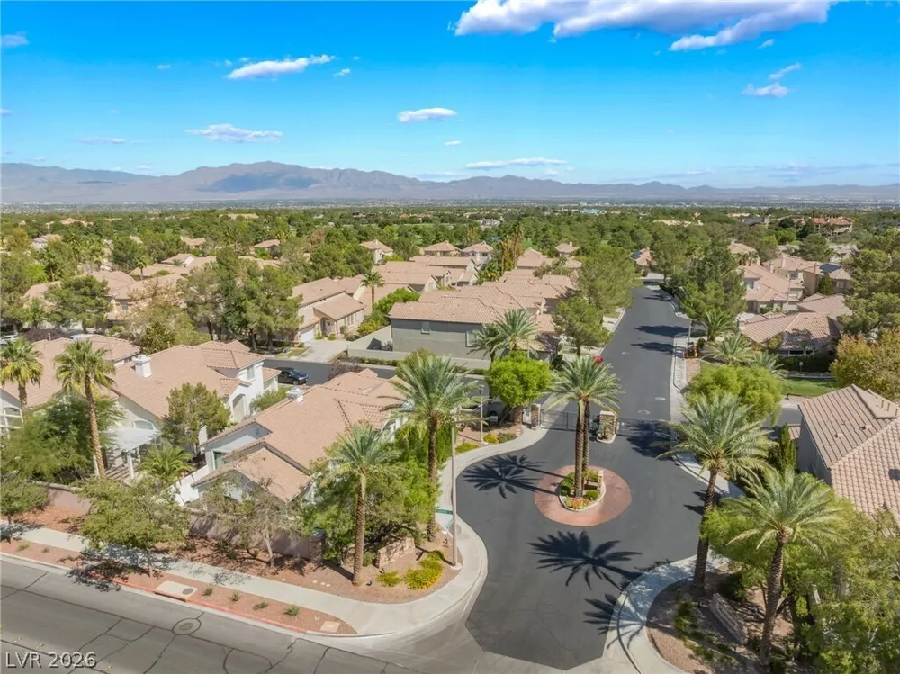 1300 Elk River Circle, Las Vegas, NV 89134