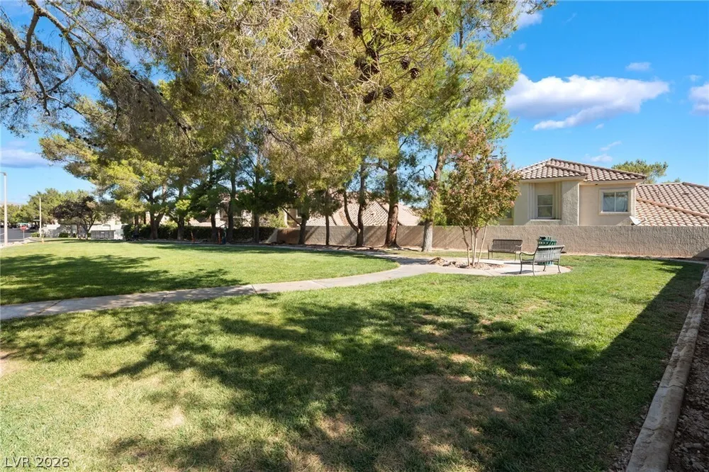 1300 Elk River Circle, Las Vegas, NV 89134