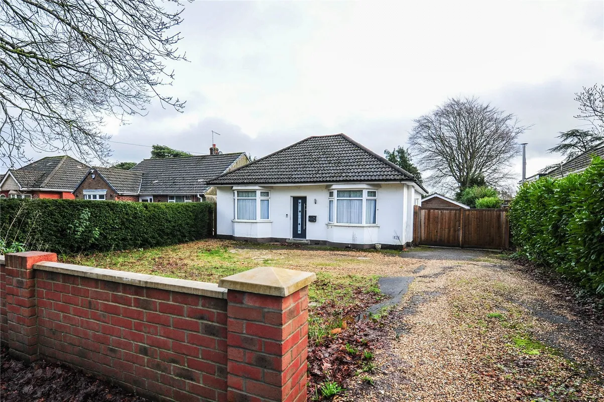Ringwood Road, Alderney, Poole, Dorset, BH12