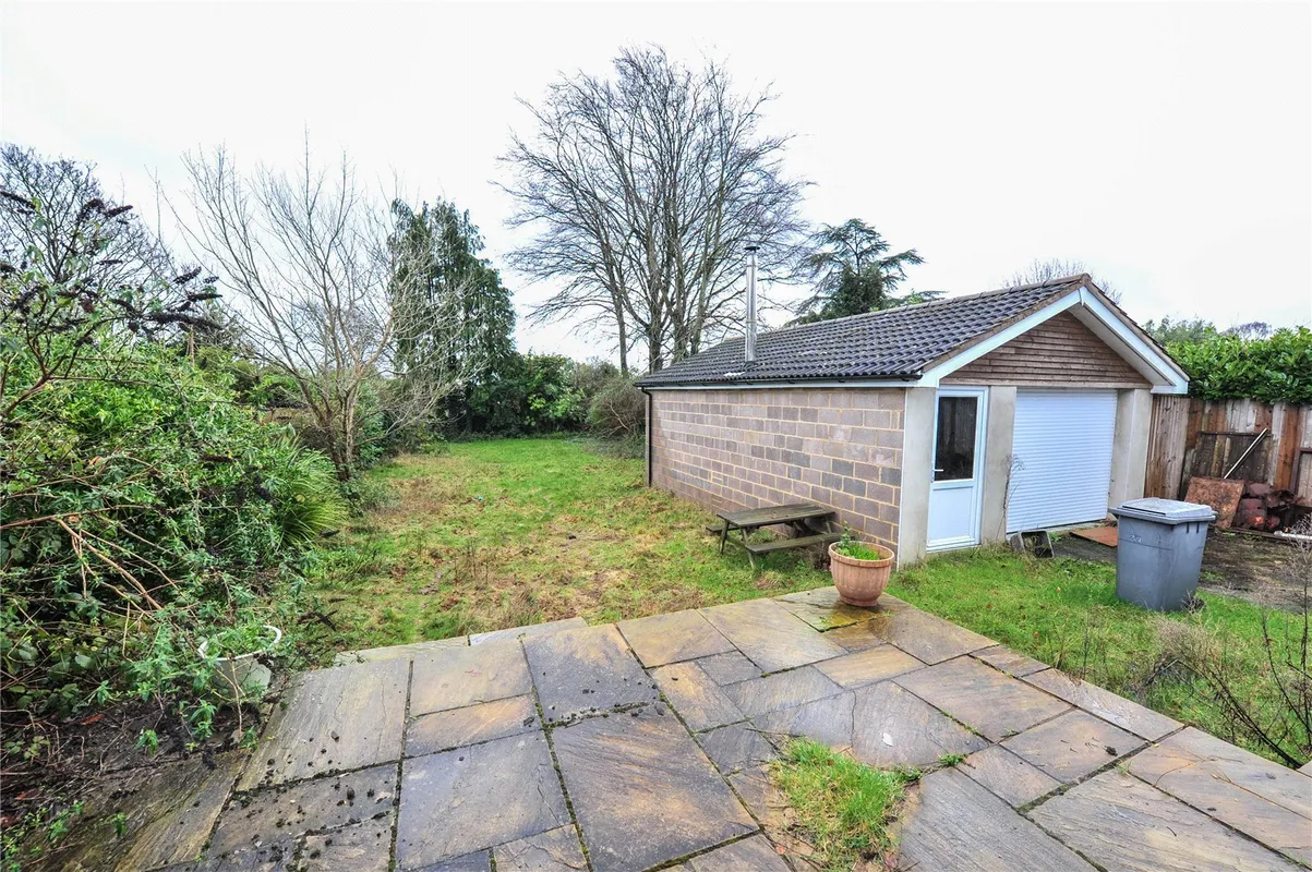 Ringwood Road, Alderney, Poole, Dorset, BH12