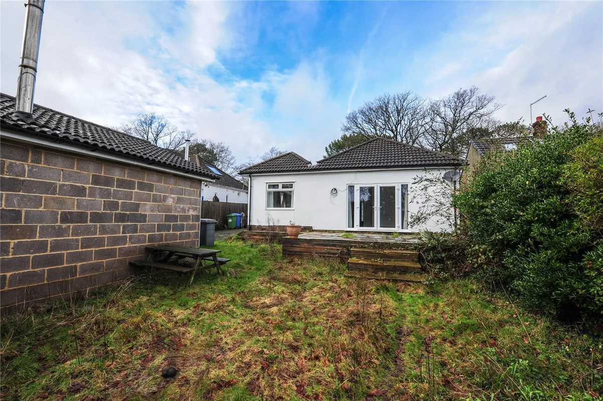 Ringwood Road, Alderney, Poole, Dorset, BH12